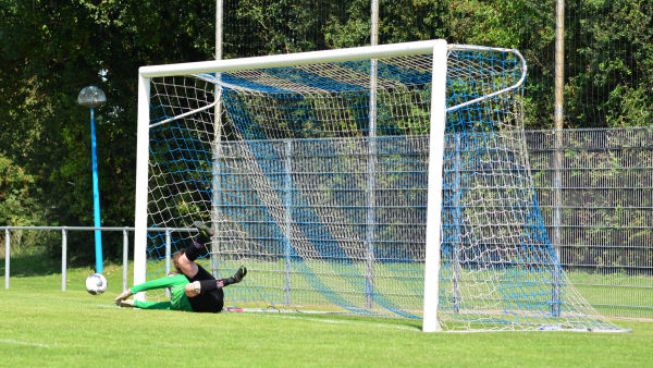 Foto: Teisterbanders VR1 - O.J.C. Rosmalen VR2