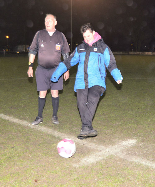 Foto: Eerbetoon aan Heidi Blom