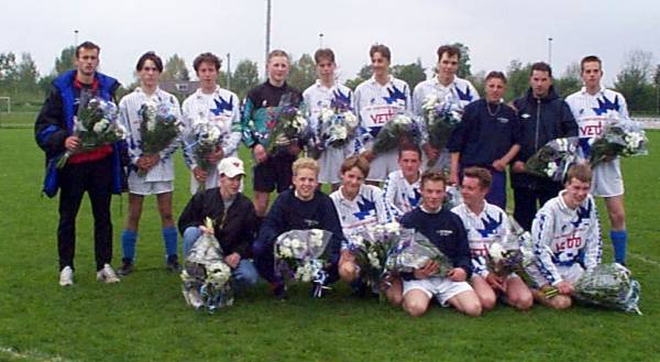 Foto van A1 kampioenselftal seizoen 1997-1998